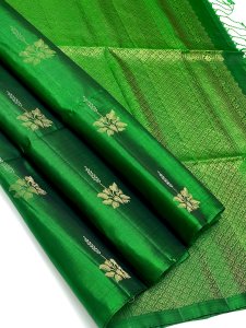Emerald Green Kanjivaram Silk Saree with Intricate Golden Borders