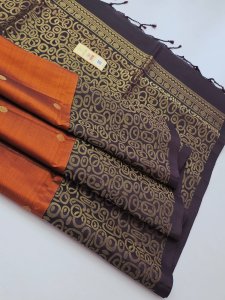 Maroon & Rust Contrast with Zari Weaving